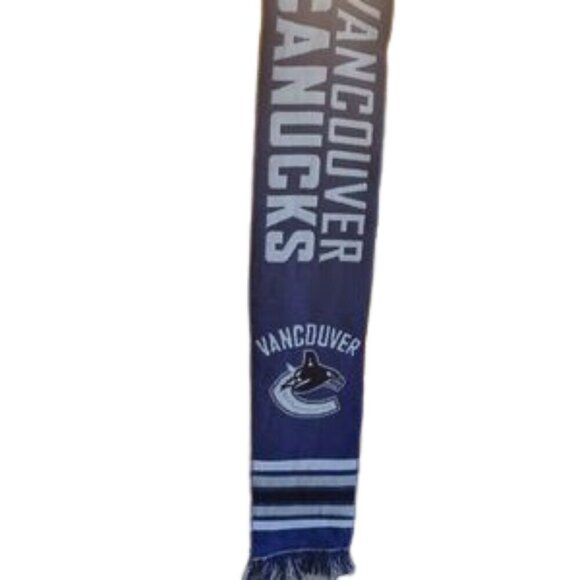 Vancouver Canucks Scarf - Picture 2 of 4